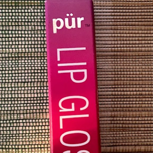 Pur Chateau Kisses Lip Gloss in Lovestruck - NWT, discontinued, HTF - Picture 4 of 9